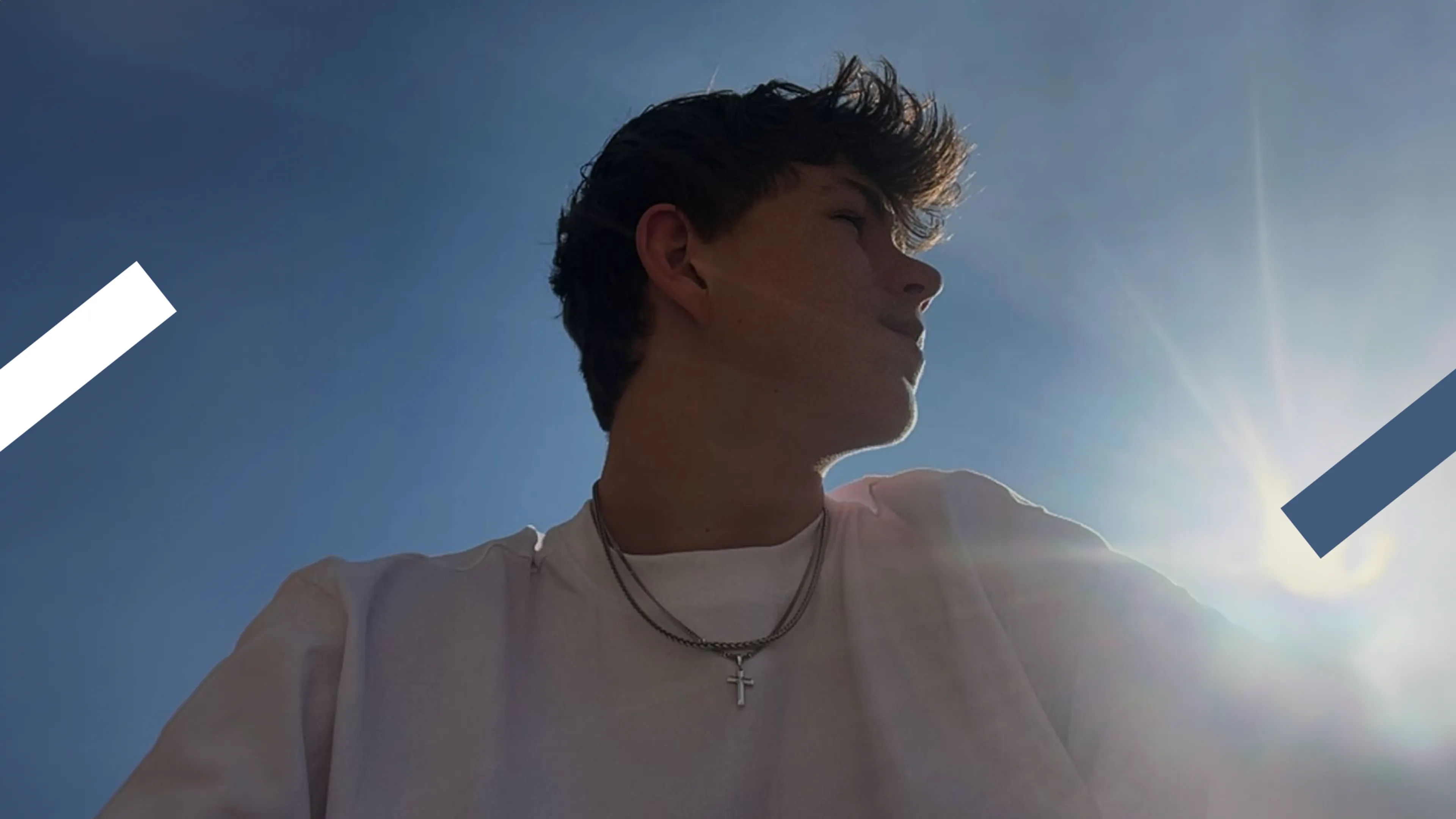 Tijn (17) stond huilend op de EO-Jongerendag: 'Door mijn focus op God vergat ik al m'n problemen'