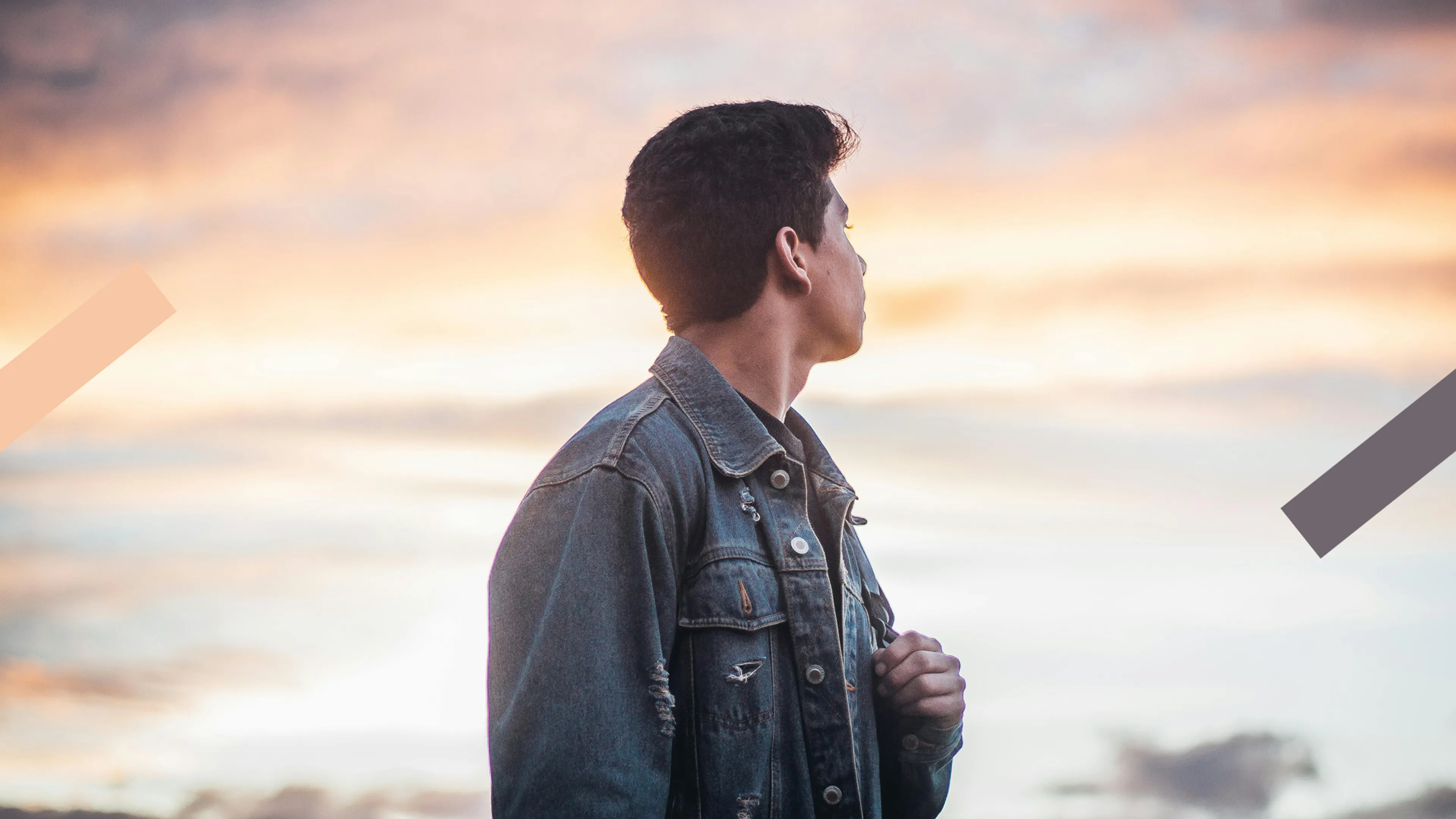 Pieter (21) werd bedreigd: 'Je naaktfoto's gaan online als je niet betaalt'