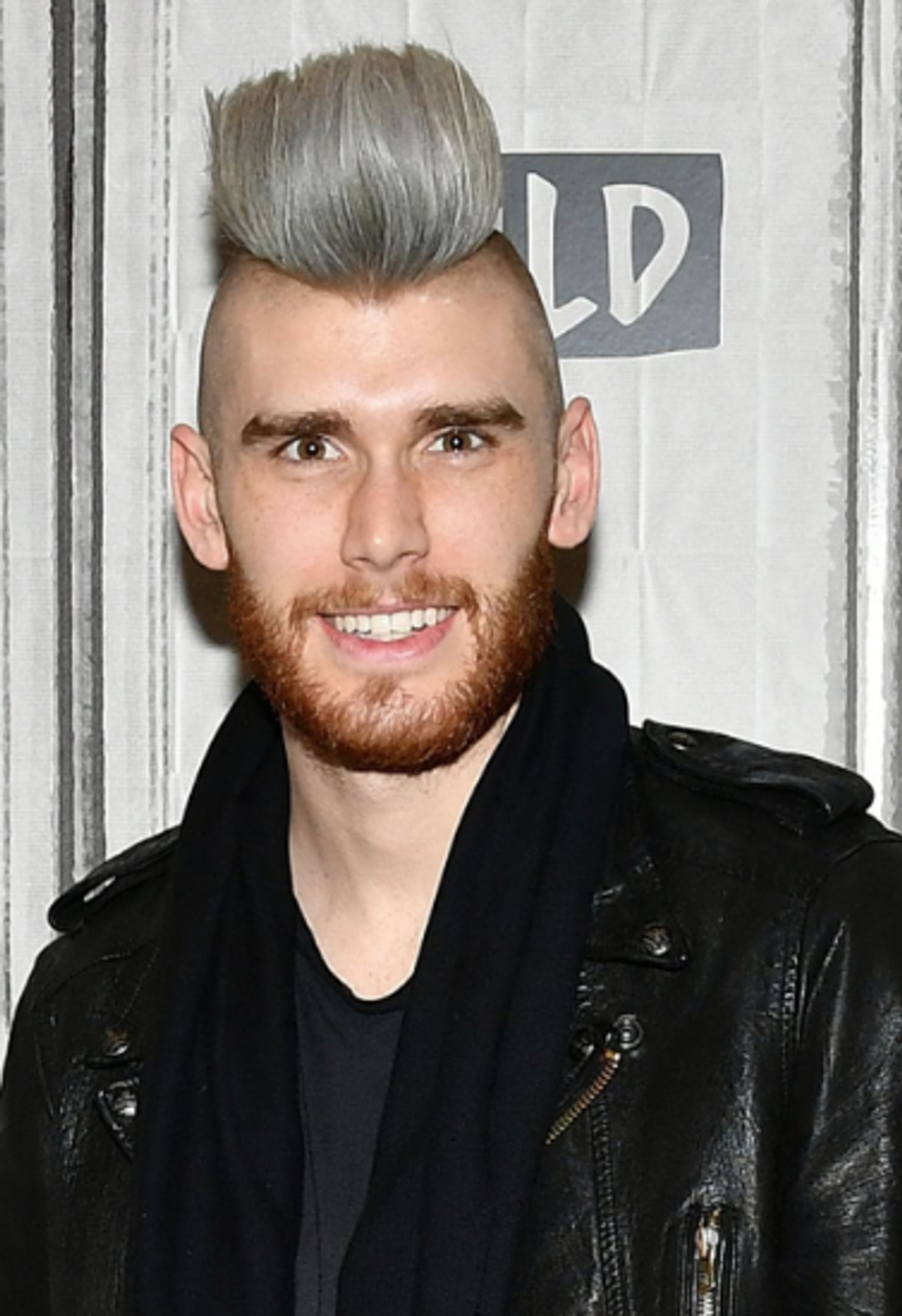 Colton_Dixon