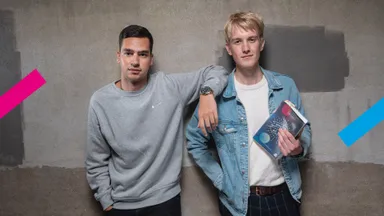 Anne (christen) nam vriend Jimmy (niet-christen) mee naar de kerk: 'Ik was bang dat mensen zouden staren'