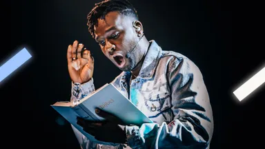 NIEUWS: Shelton is de eerste spreker van de EO-Jongerendag 2023 en maakt het thema bekend