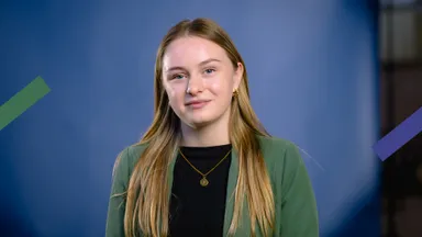 Evita (18) over de jeugdzorg: ‘De jongeren hebben veel meer liefde nodig’