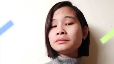 Fleur (20) kreeg in de kleedkamer racistische opmerkingen: ‘Ze riepen dat corona mijn schuld was’