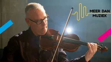 Peter schreef en vertaalde ruim honderd(!) liedjes voor Opwekkingsbundel: “Opwekking is stukje hemel op aarde”