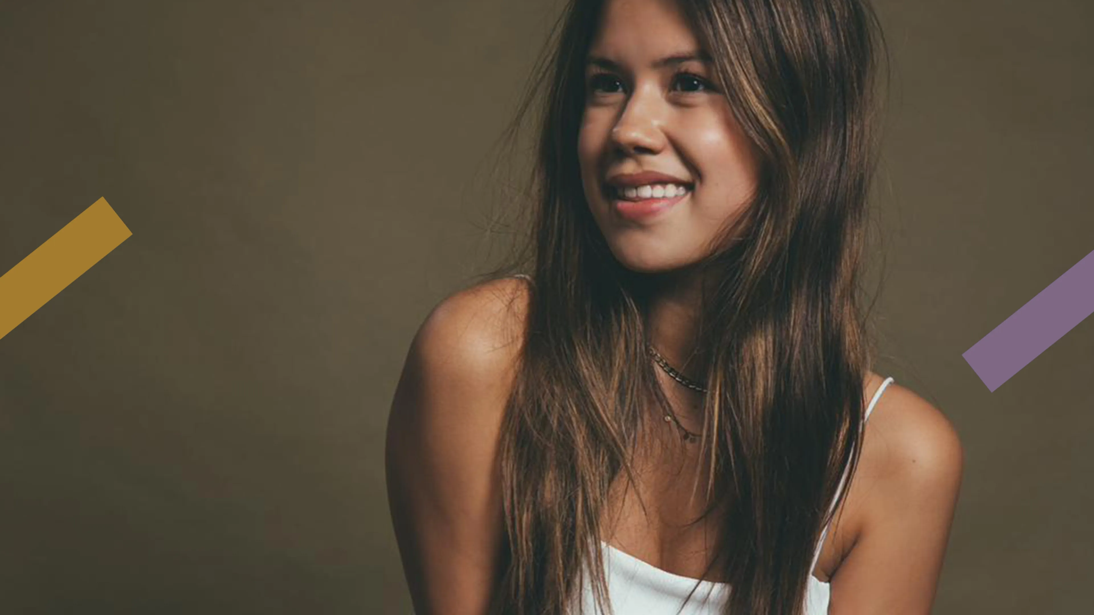 Naomi (17) zag bekendheid als cadeau van God totdat niets meer lukte: ‘Hoezo overkomt mij dit?’