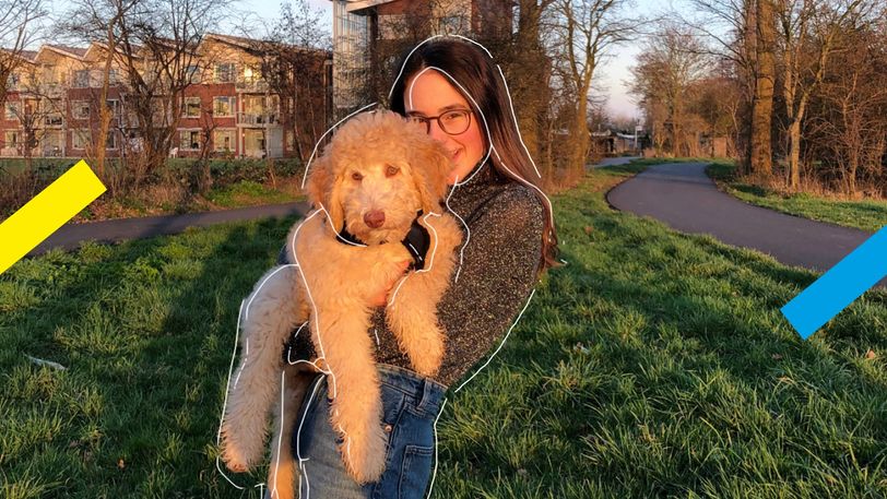 Sacha (17) heeft een hulphond voor haar eetstoornis: ‘Ze likt letterlijk mijn tranen weg'